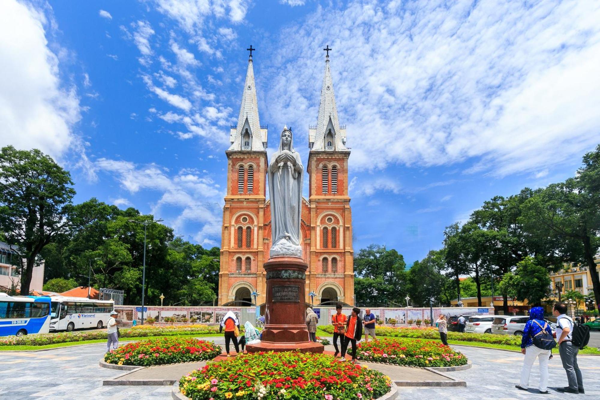 Lotus Hotel Nguyen Phi Khanh Q1 Хошимин Екстериор снимка